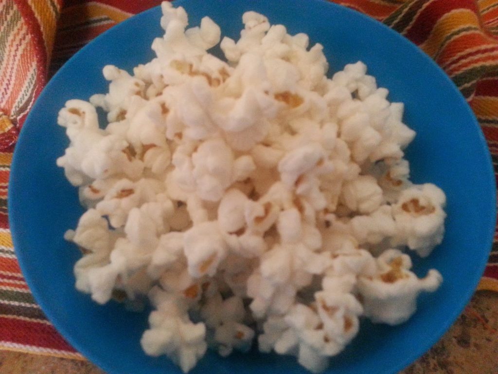 REVIEW – Popcornopolis – Nearly Naked Popcorn